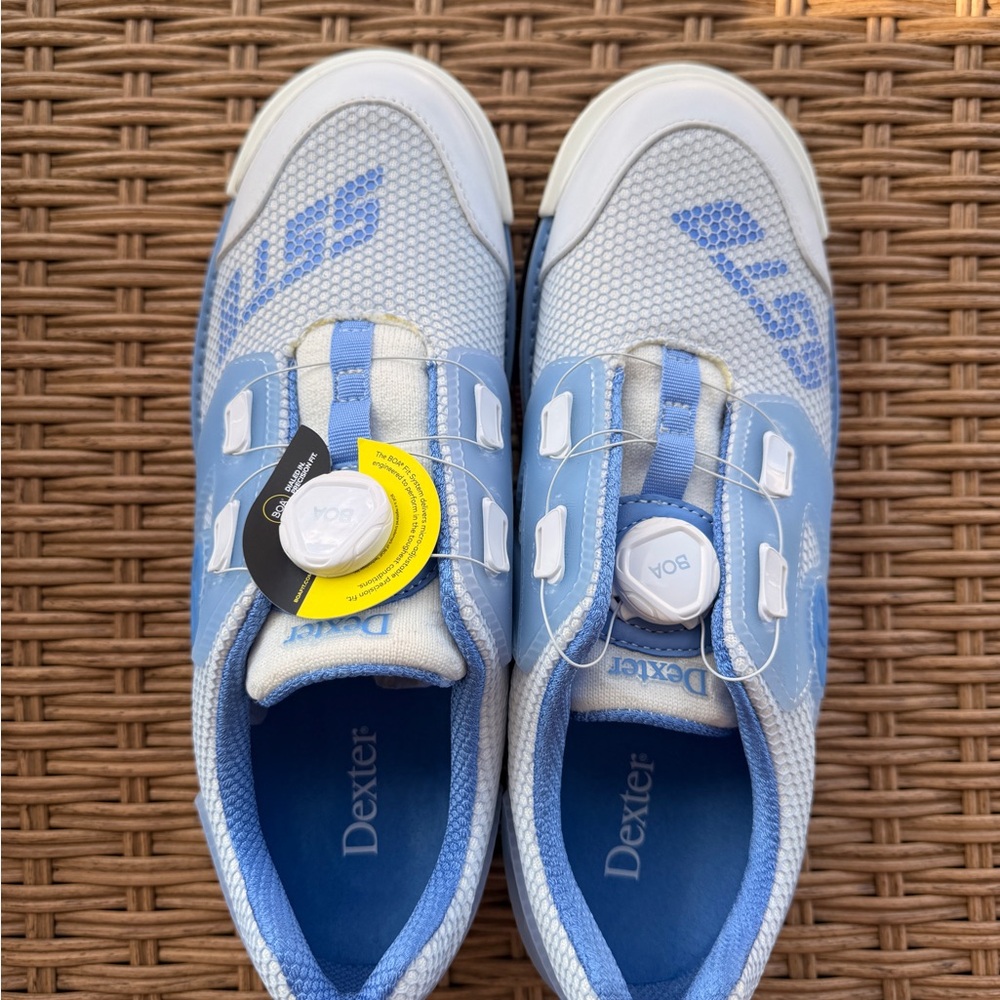 Dexter Women's White and Blue Bowling Shoes